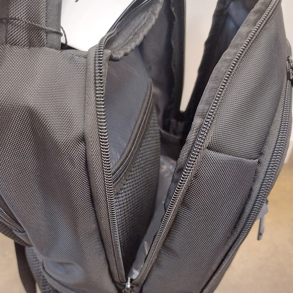 Samsonite backpack classic 2 size for 14.1" - Picture 7 of 10